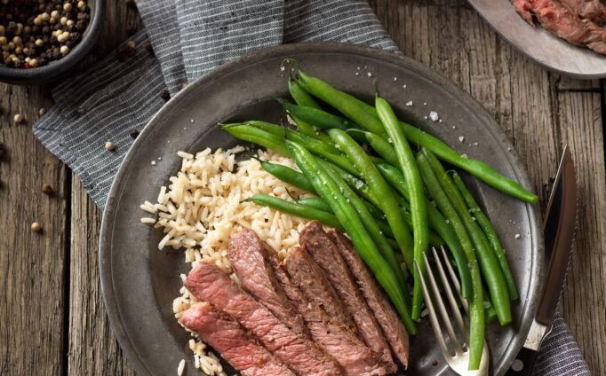 Pepper-Rubbed Beef Chuck Eye Steak